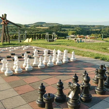 2 Bedroom Cozy In Hébergement de vacances Gerolstein