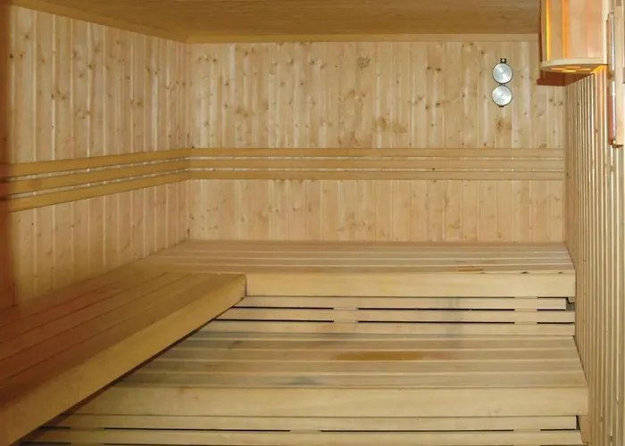 2 Bedroom Cozy In Dom wakacyjny *